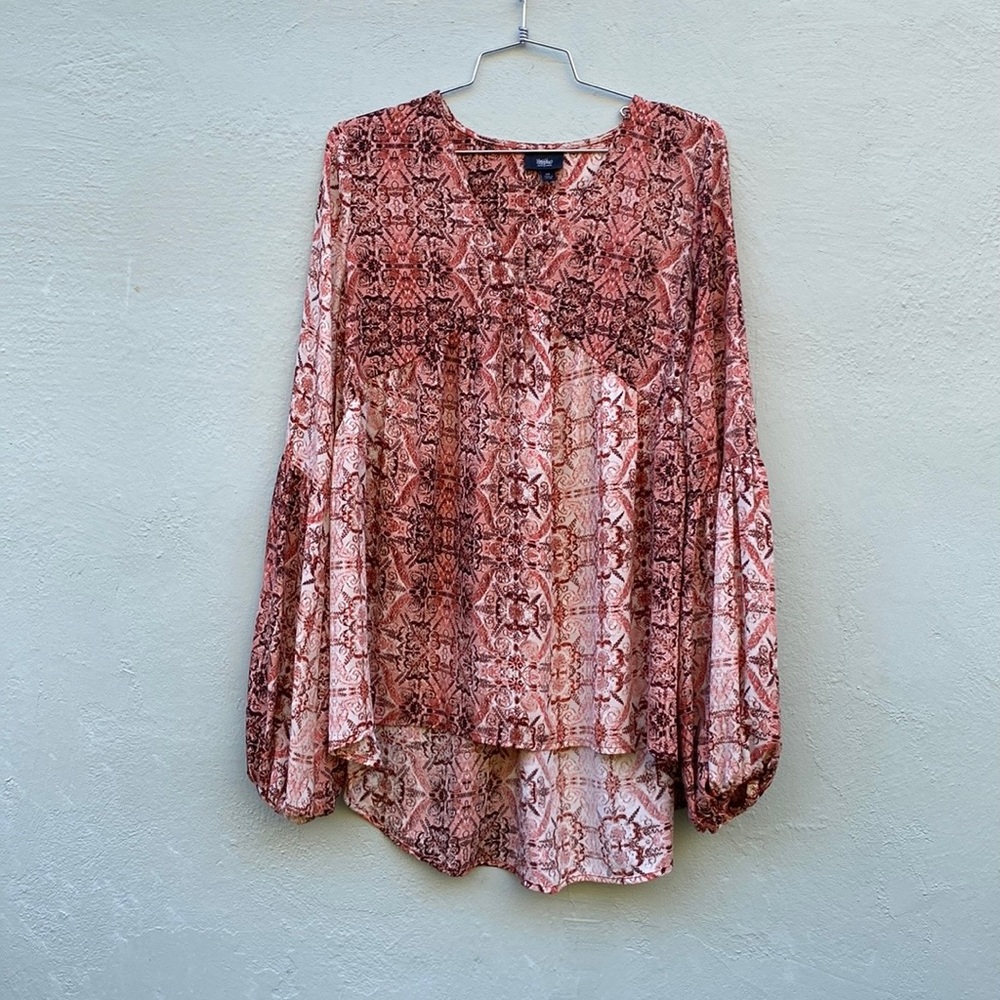 Mossino loose top.